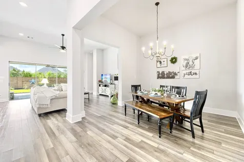 1934 Mustang Bluff Lane Katy TX 77494