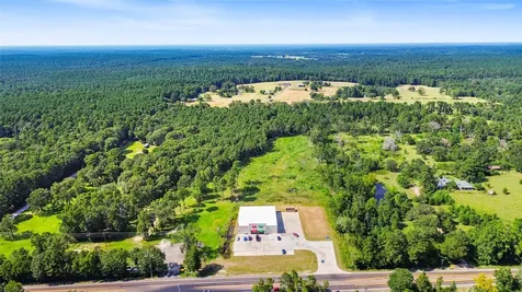 1795 Us 190 Huntsville TX 77340