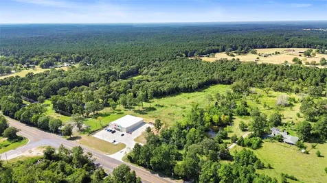 1795 Us 190 Huntsville TX 77340