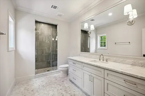 10801 Long Shadow Lane Hunters Creek Village TX 77024