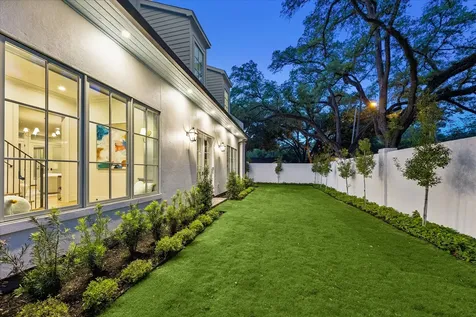 10801 Long Shadow Lane Hunters Creek Village TX 77024
