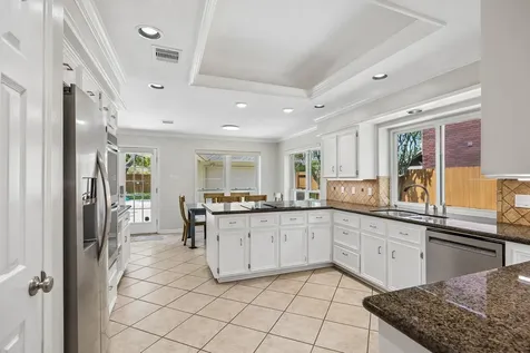 15114 Greenleaf Lane Houston TX 77062