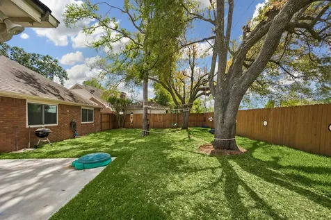 15114 Greenleaf Lane Houston TX 77062