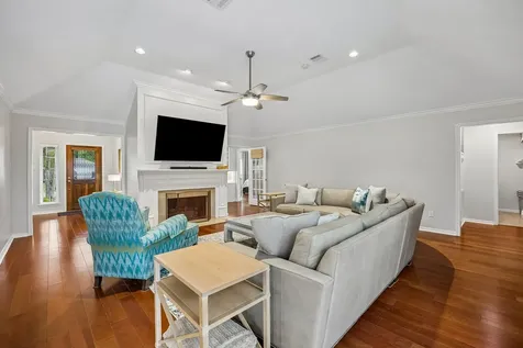 15114 Greenleaf Lane Houston TX 77062