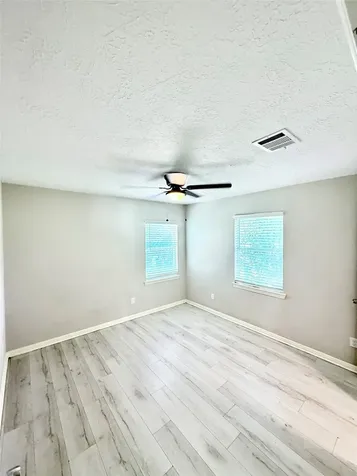 10402 Hinds Street Houston TX 77034