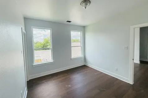 8132 Penrod Street Houston TX 77028