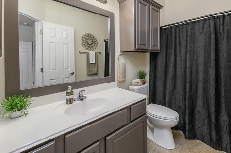 305 Holleman Drive E 102 College Station TX 77840