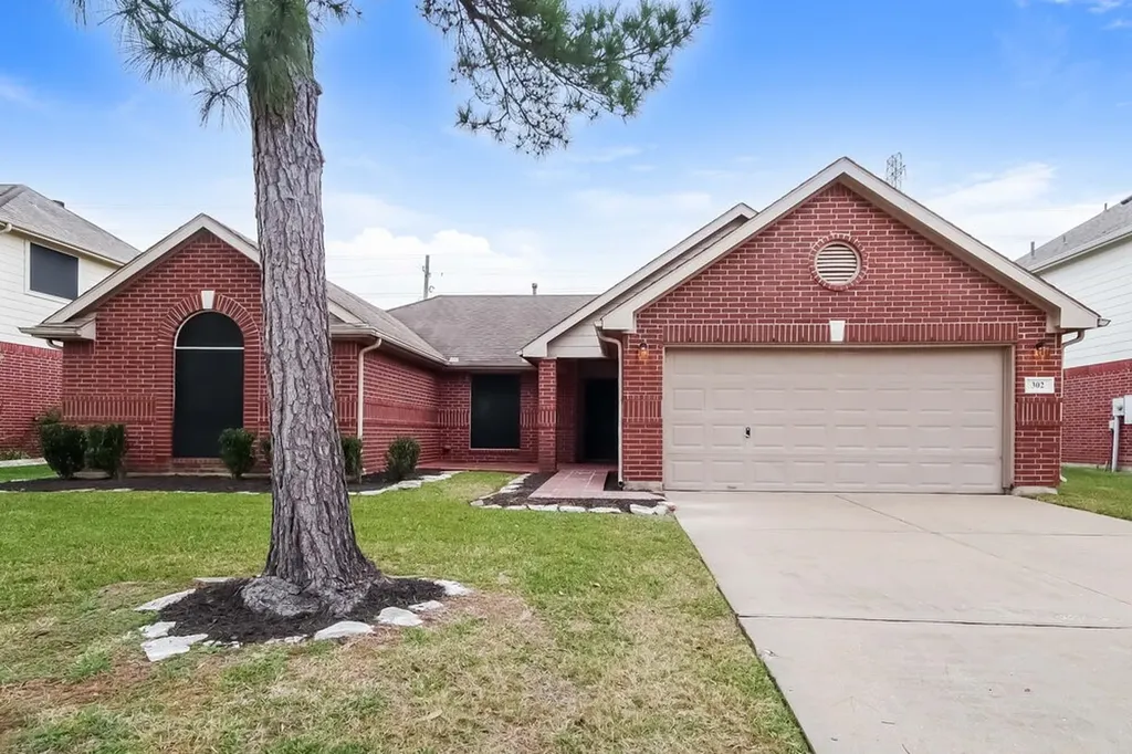 302 Cedar Branch Drive League City TX 77573