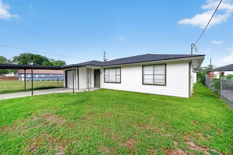 1200 Cypress Street Baytown TX 77520