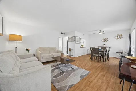 6456 Bayou Glen Road Houston TX 77057