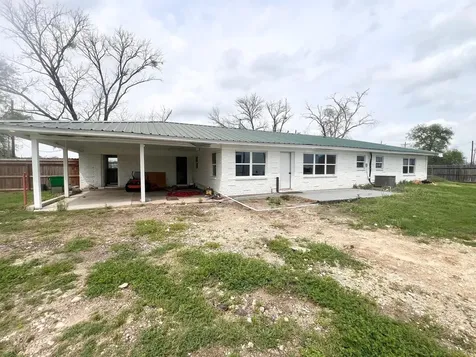 12294 State Highway 21 E Midway TX 75852