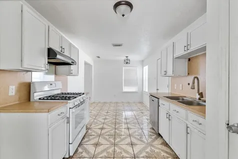 1410 Hade Falls Lane Houston TX 77073