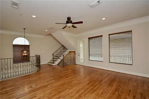 6310 Hamman Street C Houston TX 77007