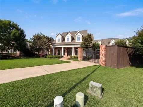 4385 Brownstone Drive Beaumont TX 77706