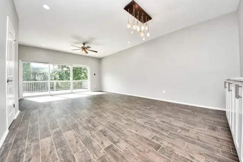1801 Stoney Brook Drive 107 Houston TX 77063