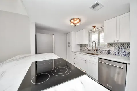 1801 Stoney Brook Drive 107 Houston TX 77063
