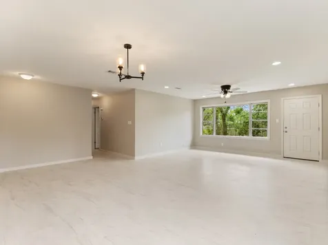 2502 Oak Drive Bay City TX 77414