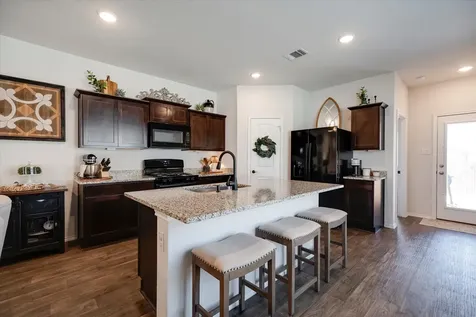 145 Roanwood Drive San Marcos TX 78666