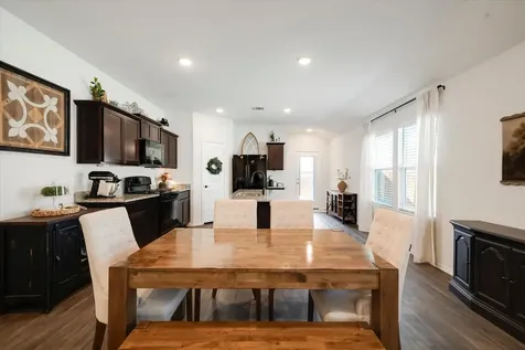 145 Roanwood Drive San Marcos TX 78666