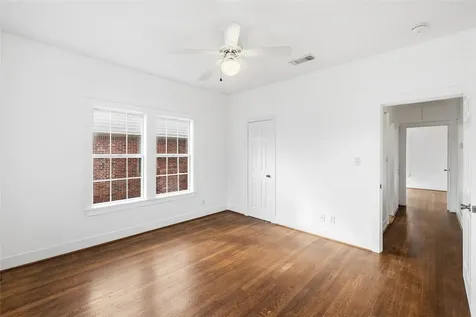 2218 Arbor Street B Houston TX 77004