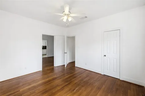 2218 Arbor Street B Houston TX 77004