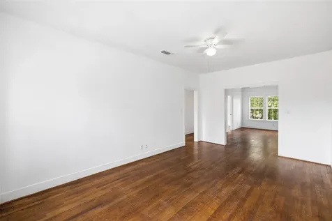 2218 Arbor Street B Houston TX 77004