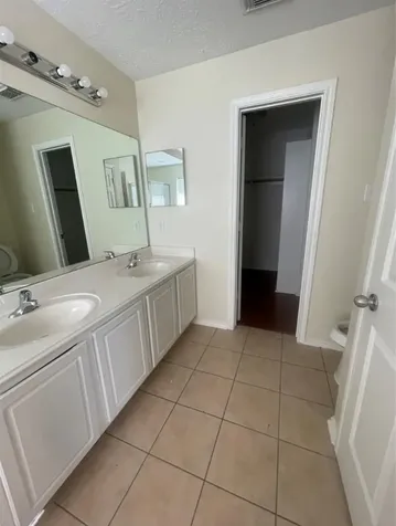 13064 Peppergate Lane Houston TX 77044