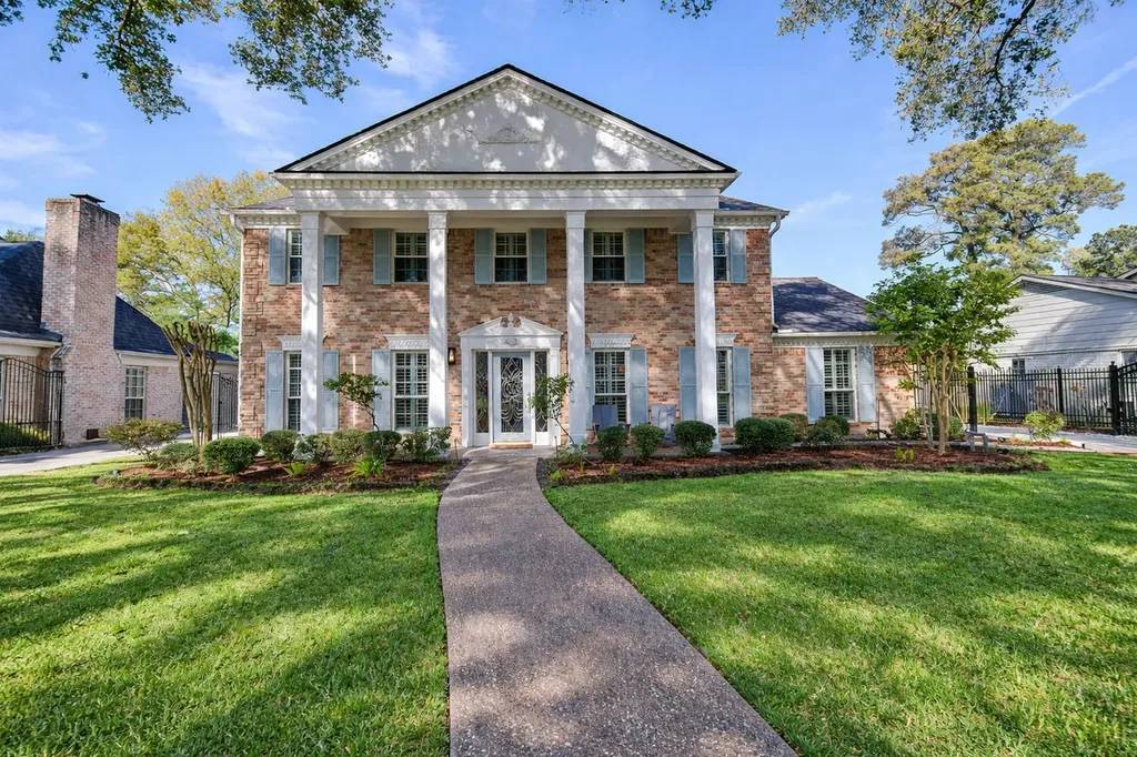 407 Southchester Lane Houston TX 77079