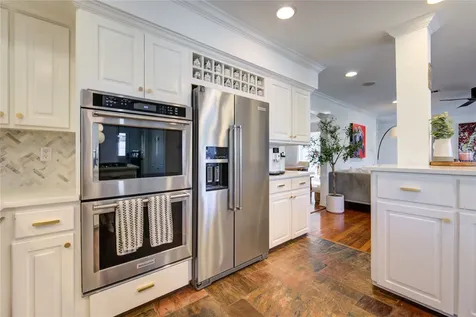 407 Southchester Lane Houston TX 77079
