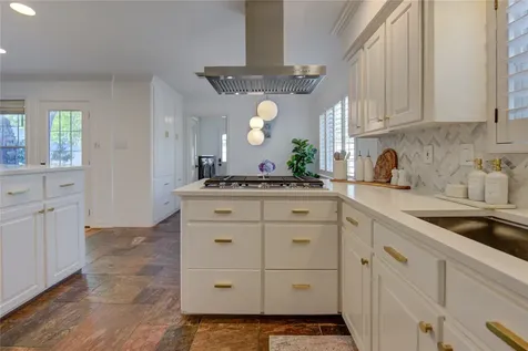 407 Southchester Lane Houston TX 77079