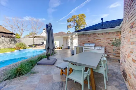 407 Southchester Lane Houston TX 77079