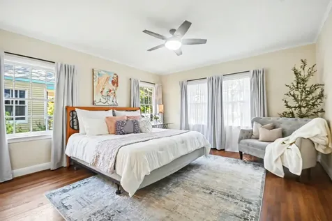 4928 Crockett Boulevard Galveston TX 77551