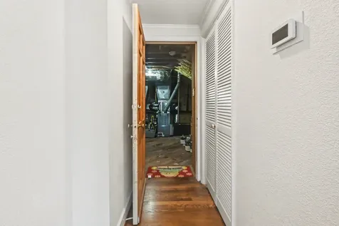 4928 Crockett Boulevard Galveston TX 77551