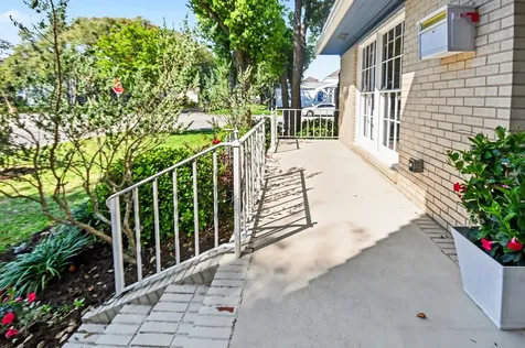 4928 Crockett Boulevard Galveston TX 77551