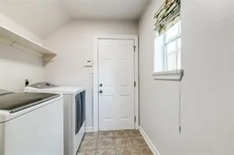 1318 Peden Street D Houston TX 77006