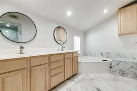 1318 Peden Street D Houston TX 77006