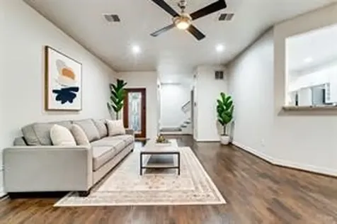 1318 Peden Street D Houston TX 77006