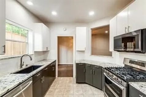 1318 Peden Street D Houston TX 77006