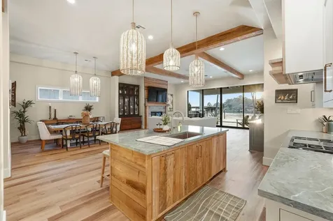 12833 Bruce Road Willis TX 77318