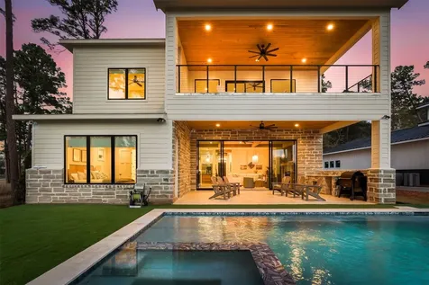 12833 Bruce Road Willis TX 77318