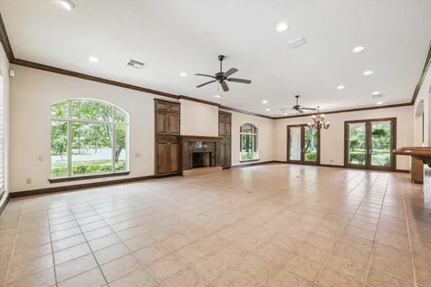 5400 W Bayshore Drive Bacliff TX 77518
