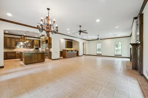 5400 W Bayshore Drive Bacliff TX 77518