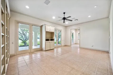 5400 W Bayshore Drive Bacliff TX 77518