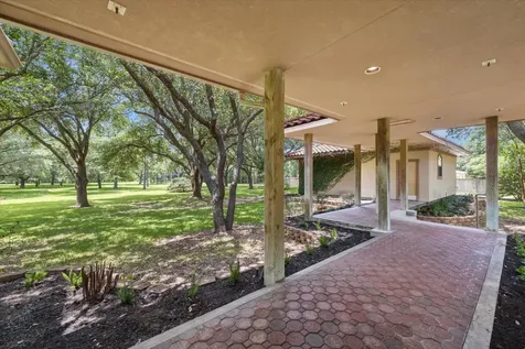 5400 W Bayshore Drive Bacliff TX 77518