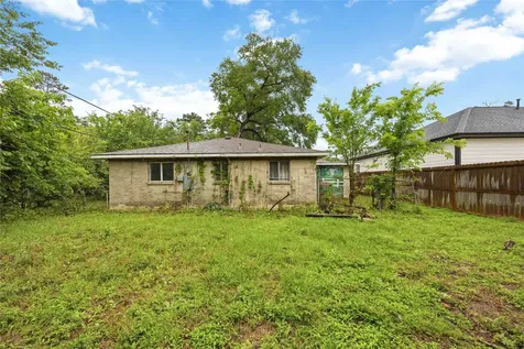 2446 Areba Street Houston TX 77091