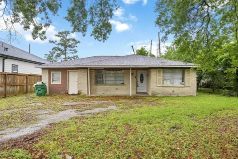 2446 Areba Street Houston TX 77091