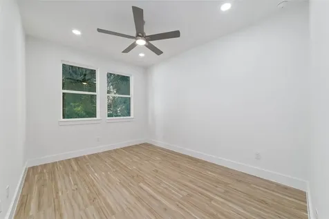 2109 Holman Street Houston TX 77004
