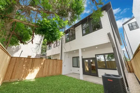 2109 Holman Street Houston TX 77004
