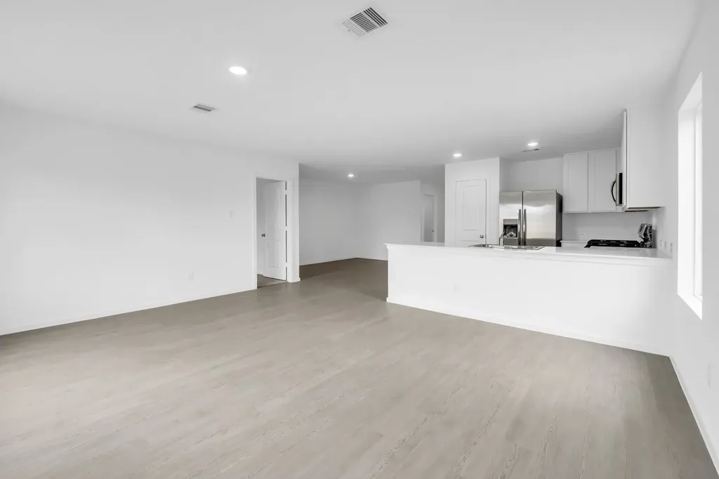 3622 Atlas Point Lane Angleton TX 77515