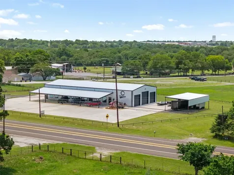 1229 State Highway 36 N Caldwell TX 77836